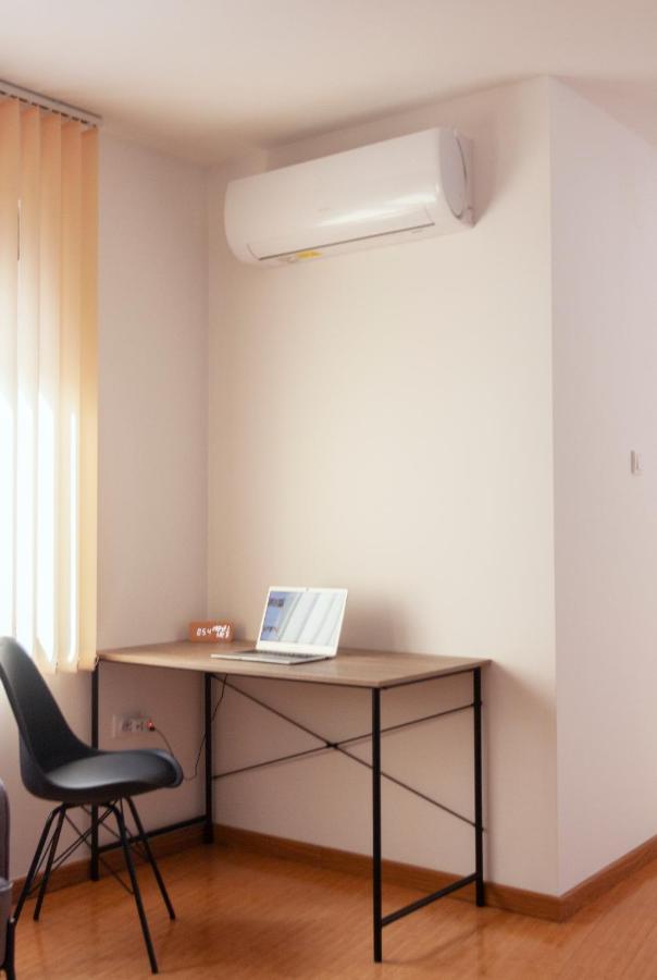 Lux Family Apartment Vidanovic ピロト エクステリア 写真